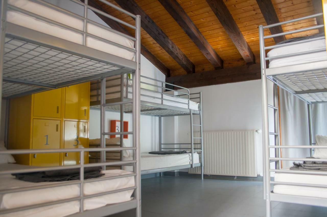 Albergue De Lastur Deba Esterno foto
